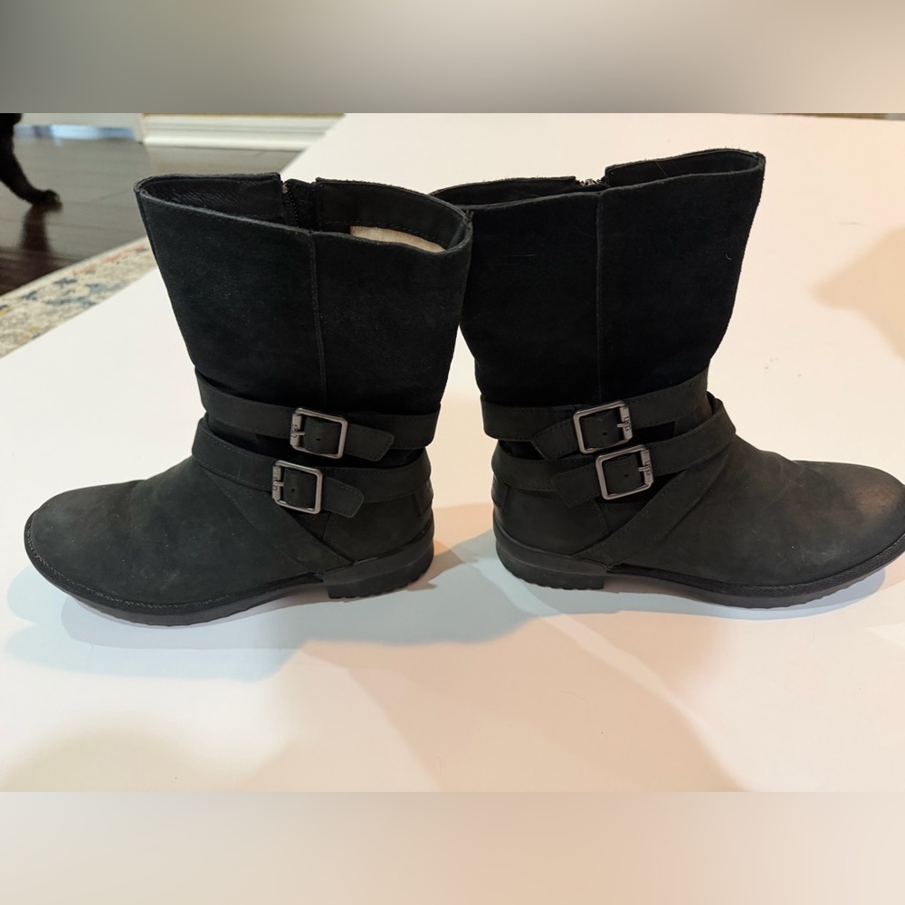 UGG Boots 6 Women’s Black Lorna Waterproof Bootie Leather Zipper Wool - Picture 7 of 11